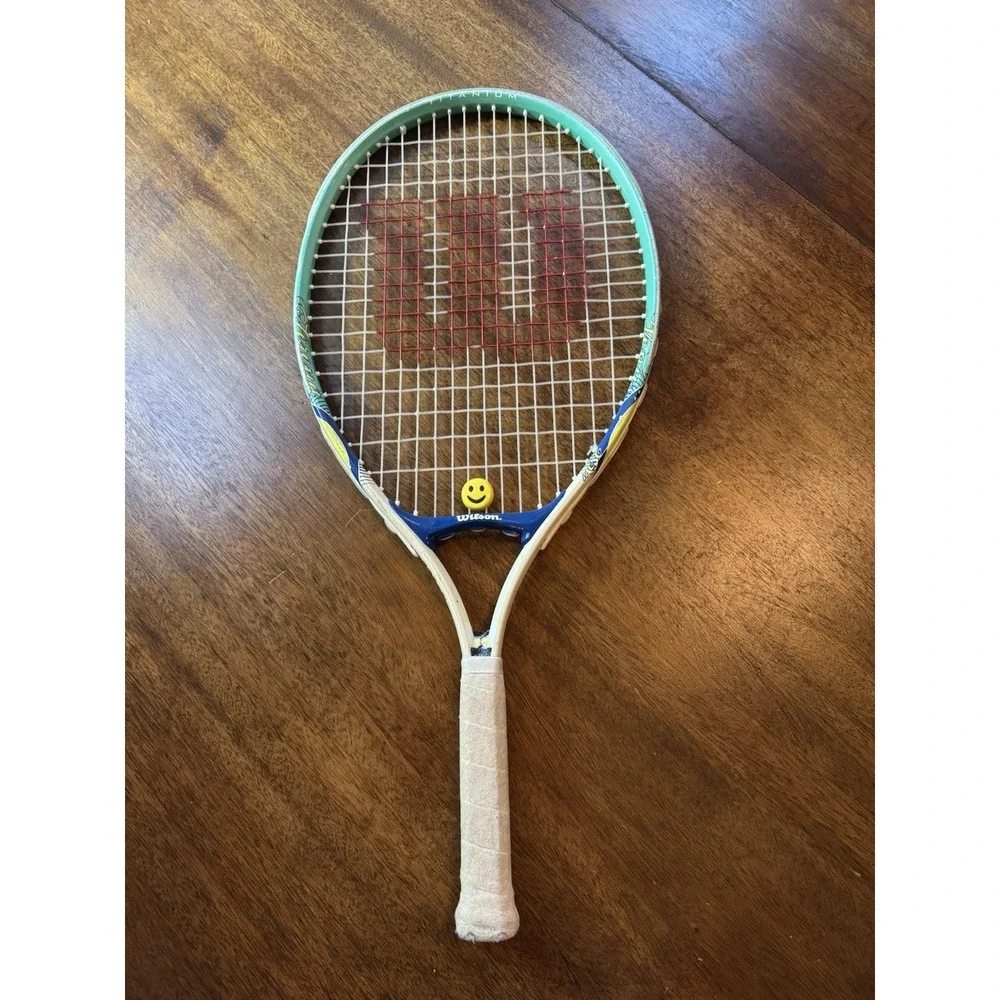 Wilson Venus Titanium Youth, 23' , 3‎ 5/8 grip